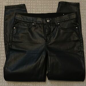 Soma coated slimming 5 pocket jeanss. Black sold out! Size medium